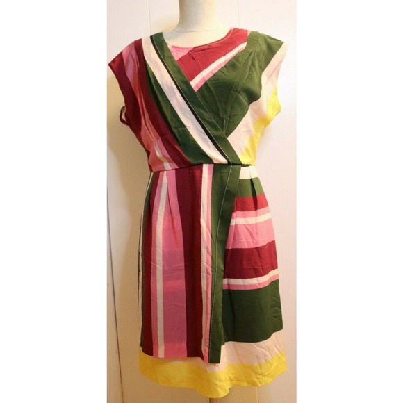 Slate and Willow Dress Size 8 100% Silk Approximate Measurements Chest 21" - Picture 8 of 11